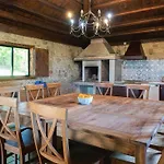 A Casa De Alicia Villa Besomano