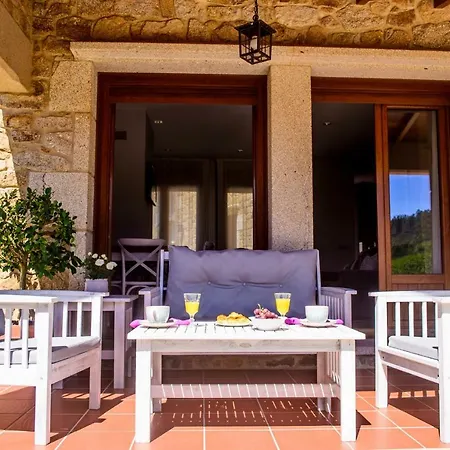 Villa A Casa De Alicia Besomano
